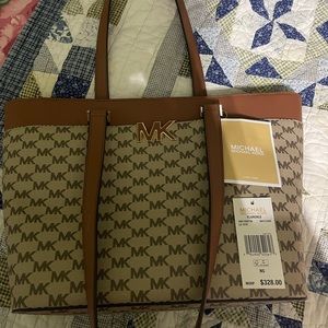 Never used MK bag